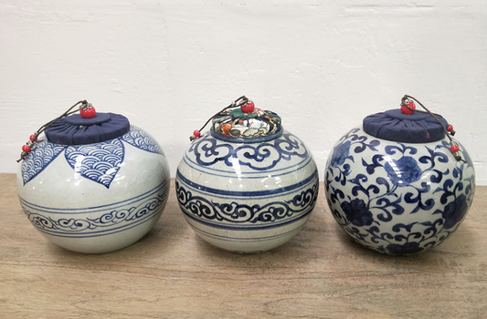 Small Handpainted ceramic pot Plain colours with cloth covered cork Blue & White