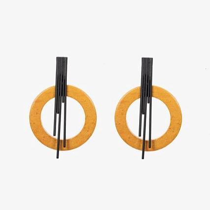 Aria Earring | Natural & Black