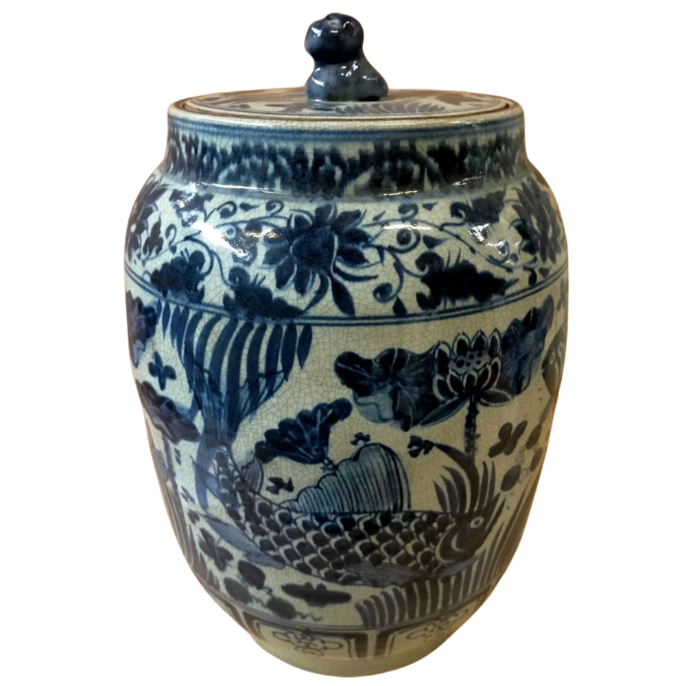 ContainerBlue & White Fish Vase