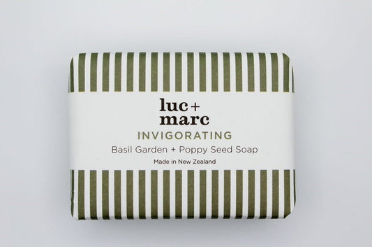 Basil Garden NZ Manukau Honey Poppy Seed Soap Bar